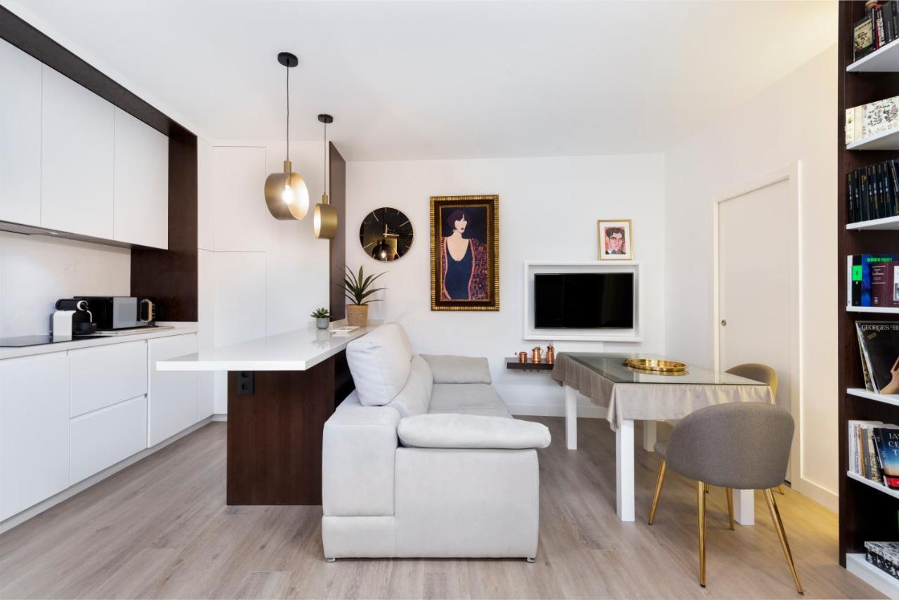 Unika Homes Faustino & Terrace Seville Luaran gambar